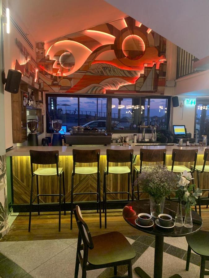 180 Boutique Hostel Тел Авив Екстериор снимка